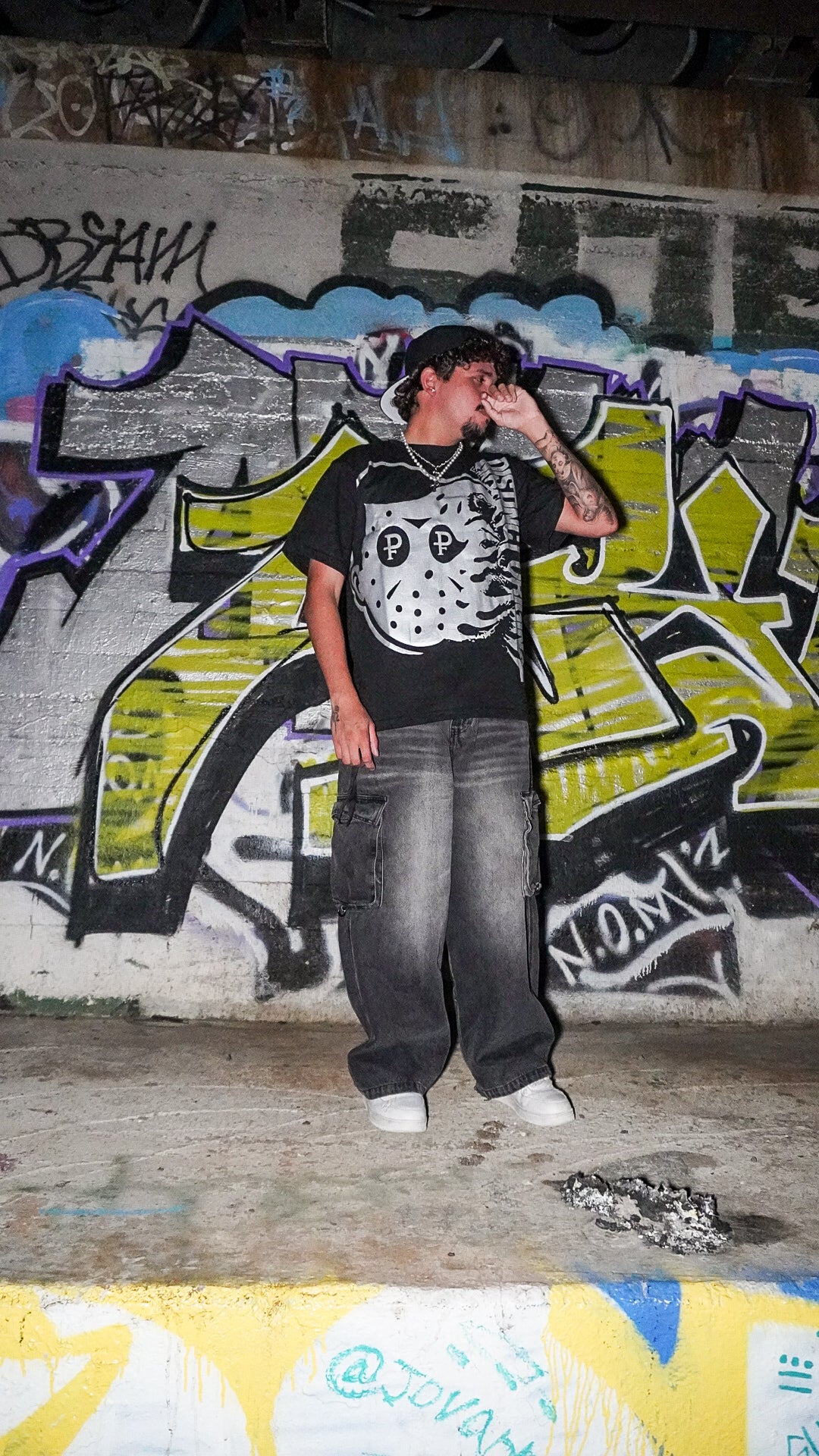 Short sleeve glitter logo t-shirt